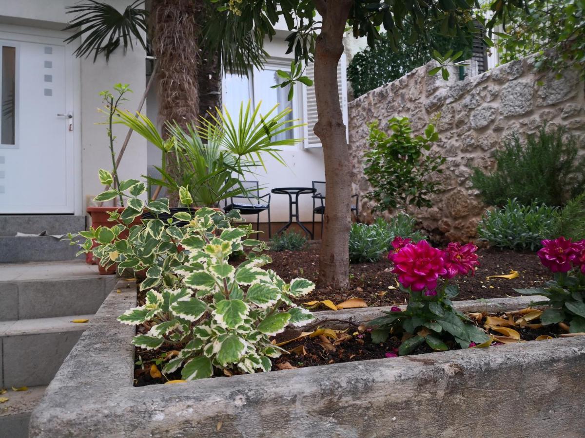 City Center Garden Apartments Šibenik Exterior foto